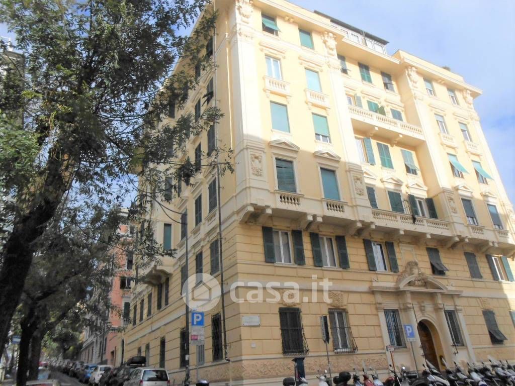Appartamento in Vendita in Via Martin Piaggio a Genova