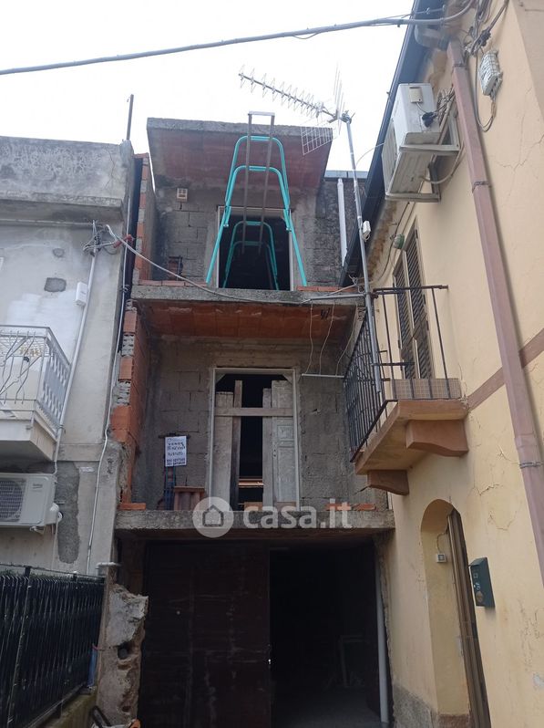 Rustico/Casale in Vendita in Via LIBERTA' SAN FILIPPO INFERIORE a Messina