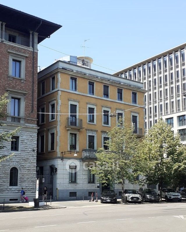 Ufficio in Affitto in Via Pietro Paleocapa 5 a Milano