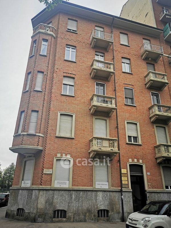 Appartamento in Vendita in Corso Francia 238 a Torino