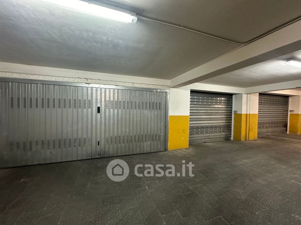 Garage/Posto auto in Vendita in Viale XX Settembre 40 a Catania