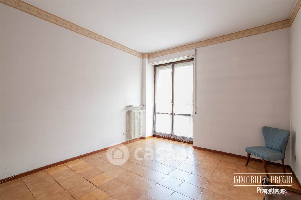 Appartamento in Vendita in Via Curio Dentato 11 a Milano
