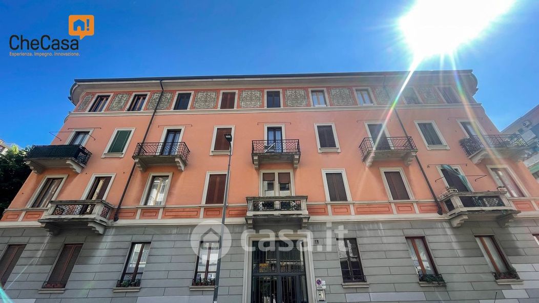 Appartamento in Vendita in Via Roggia Scagna 6 a Milano