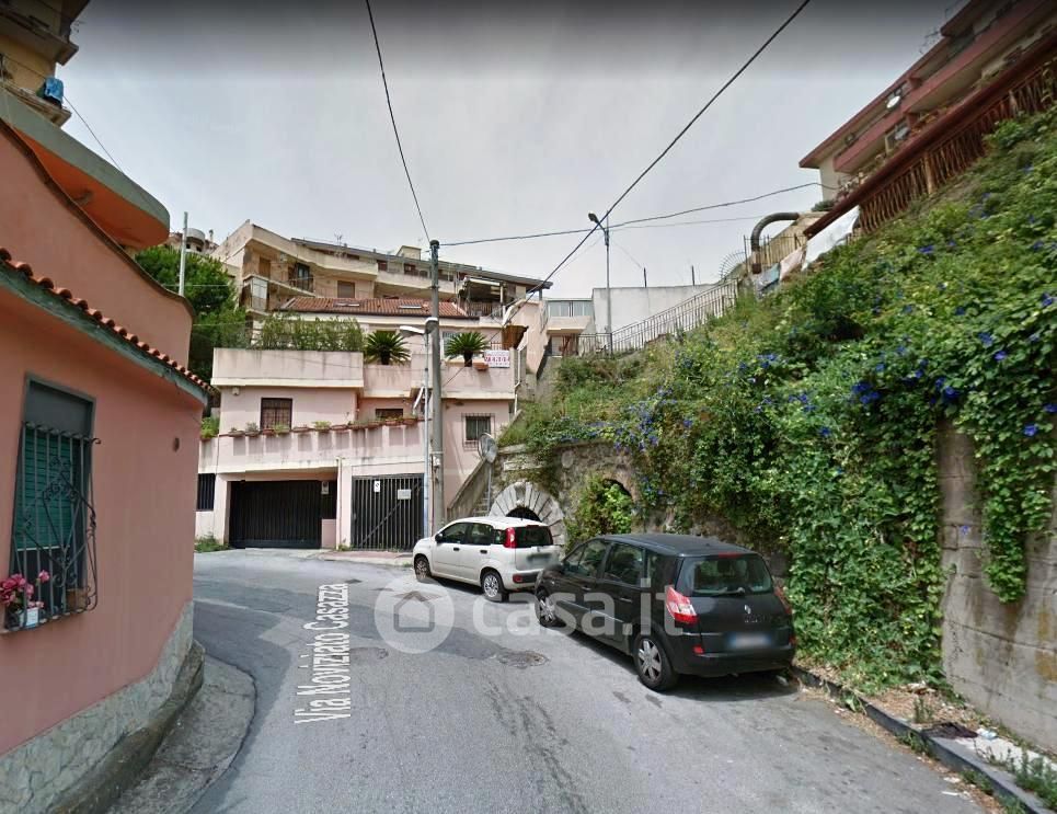 Casa indipendente in Vendita in Via Noviziato Casazza a Messina