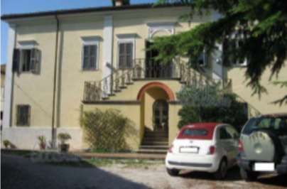 Palazzo in Vendita in Via Monte L'Abbate a Rimini