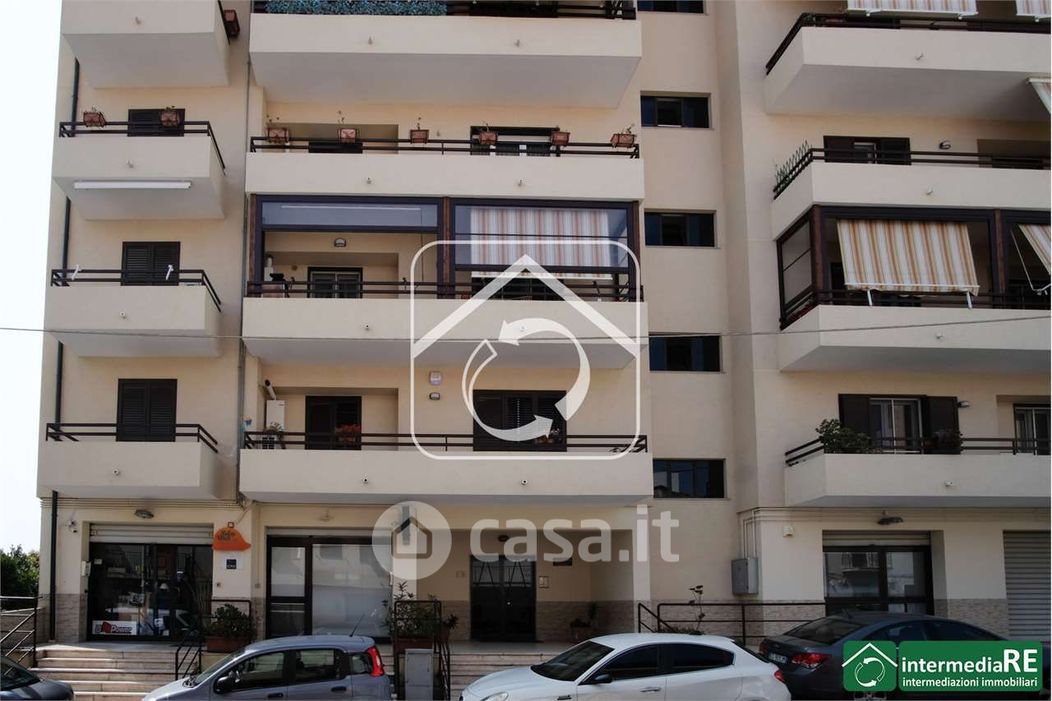 Appartamento in Vendita in Via Arangea 15 a Reggio Calabria