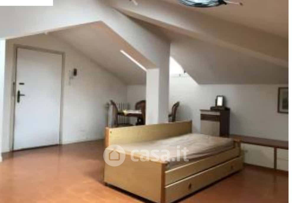 Appartamento in Affitto in Via Trento 11 a Verona
