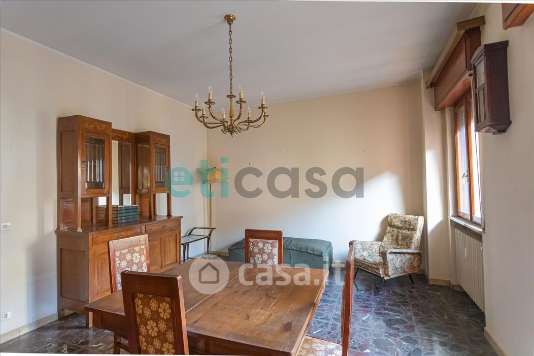 Appartamento in Vendita in Via Santa Franca 49 a Piacenza