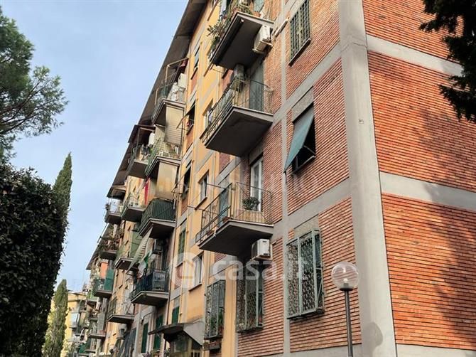 Appartamento in Vendita in Via Contardo Ferrini a Roma