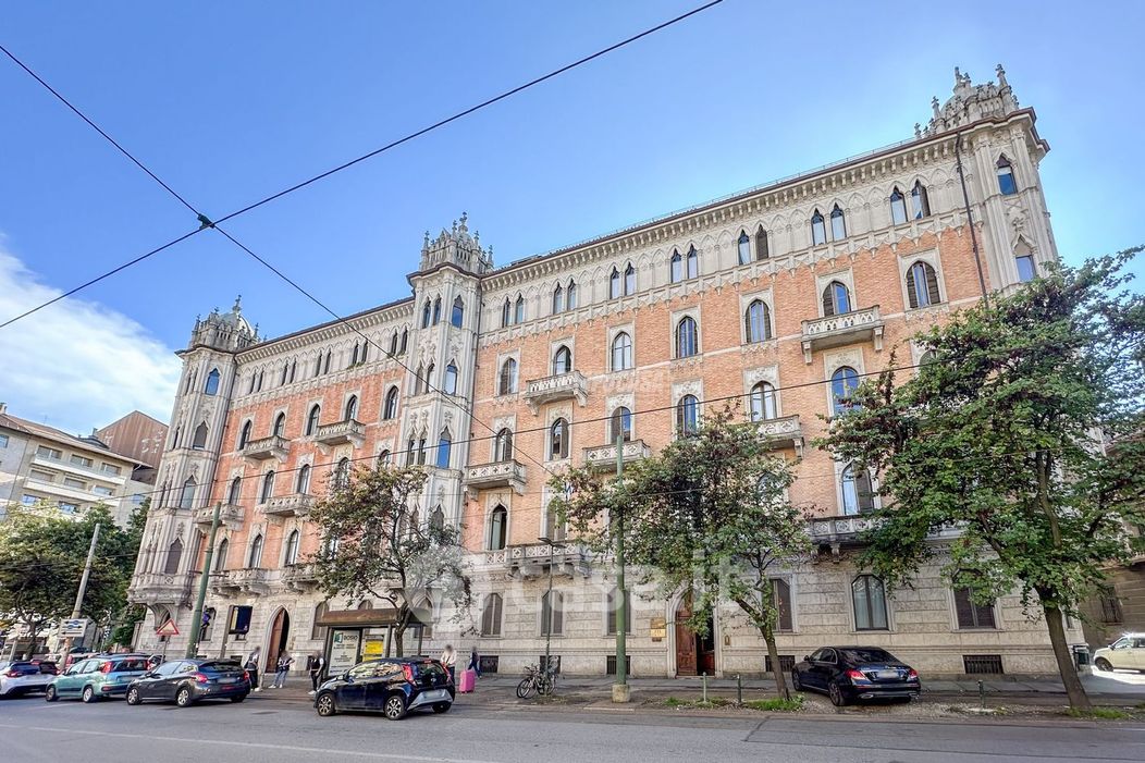Appartamento in Vendita in Corso Germano Sommeiller 23 a Torino
