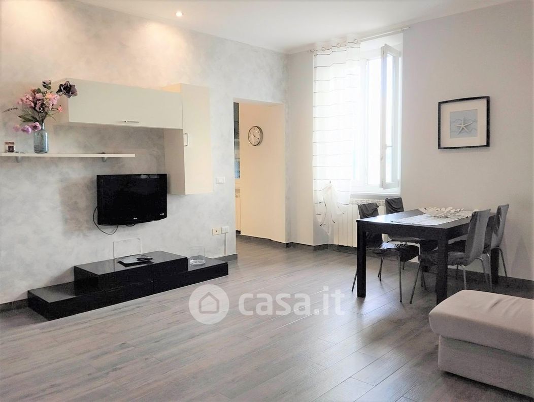 Appartamento in Vendita in Viale Fieschi Marola a La Spezia