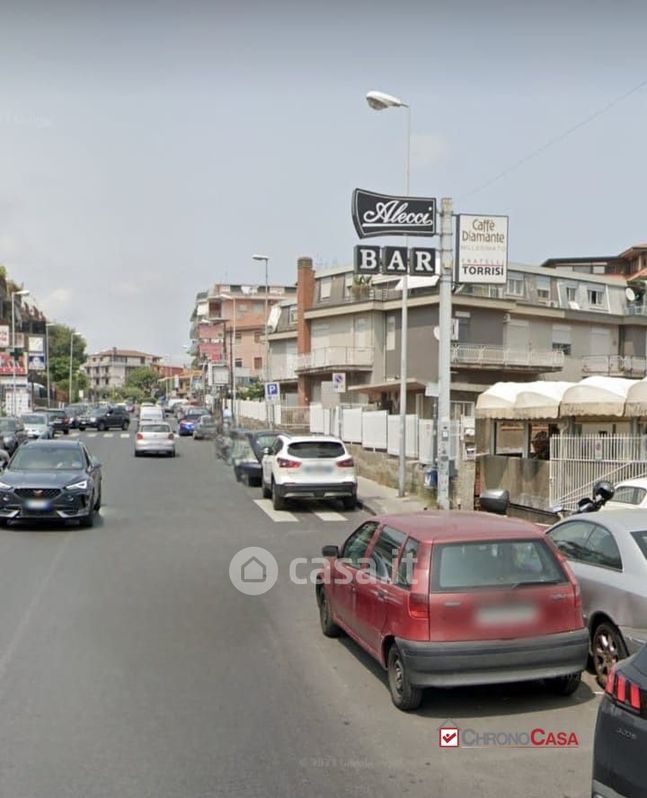 Garage/Posto auto in Vendita in Via Antonio Gramsci a Gravina di Catania