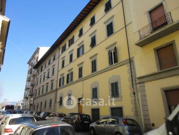 Appartamento in Vendita in Via di Santo Stefano in Pane 27 -25 a Firenze