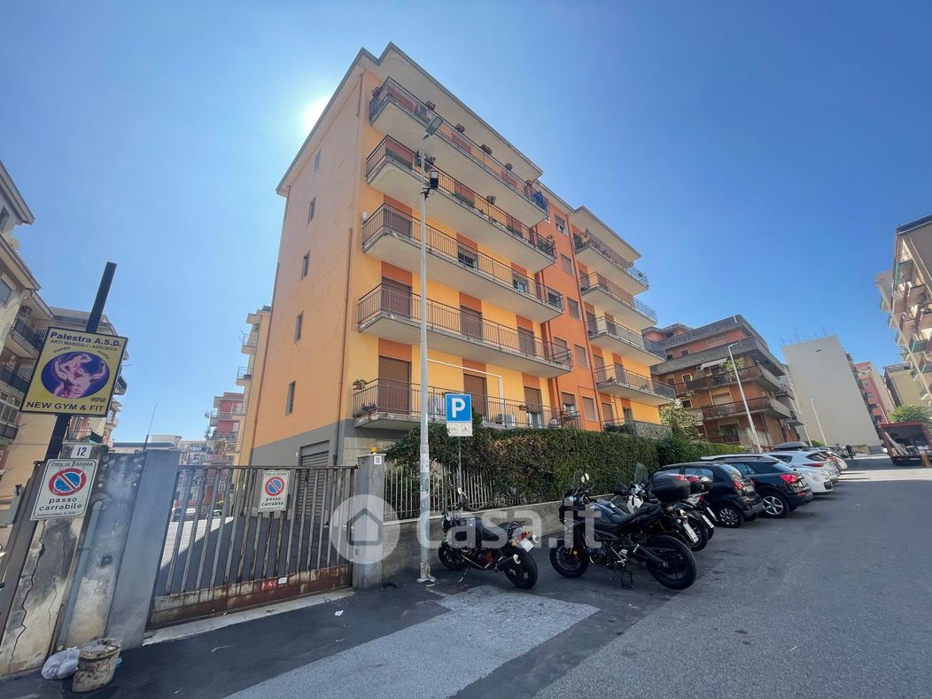 Appartamento in Vendita in Via Francesco Pensavalle 8 a Catania