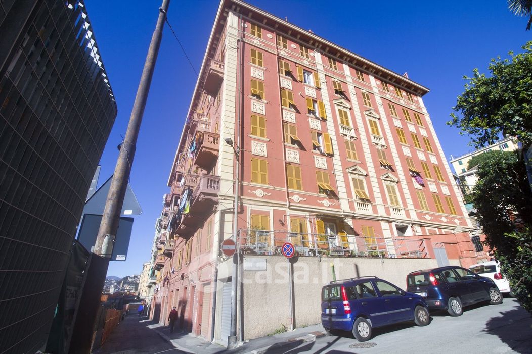 Appartamento in Vendita in Via Mansueto 4 a a Genova