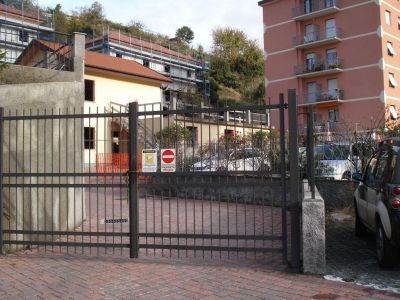 Garage/Posto auto in Vendita in Via Antonio Medicina a Serra Riccò