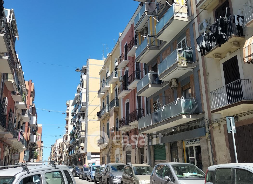 Appartamento in Vendita in Via Pietro Ravanas 206 a Bari