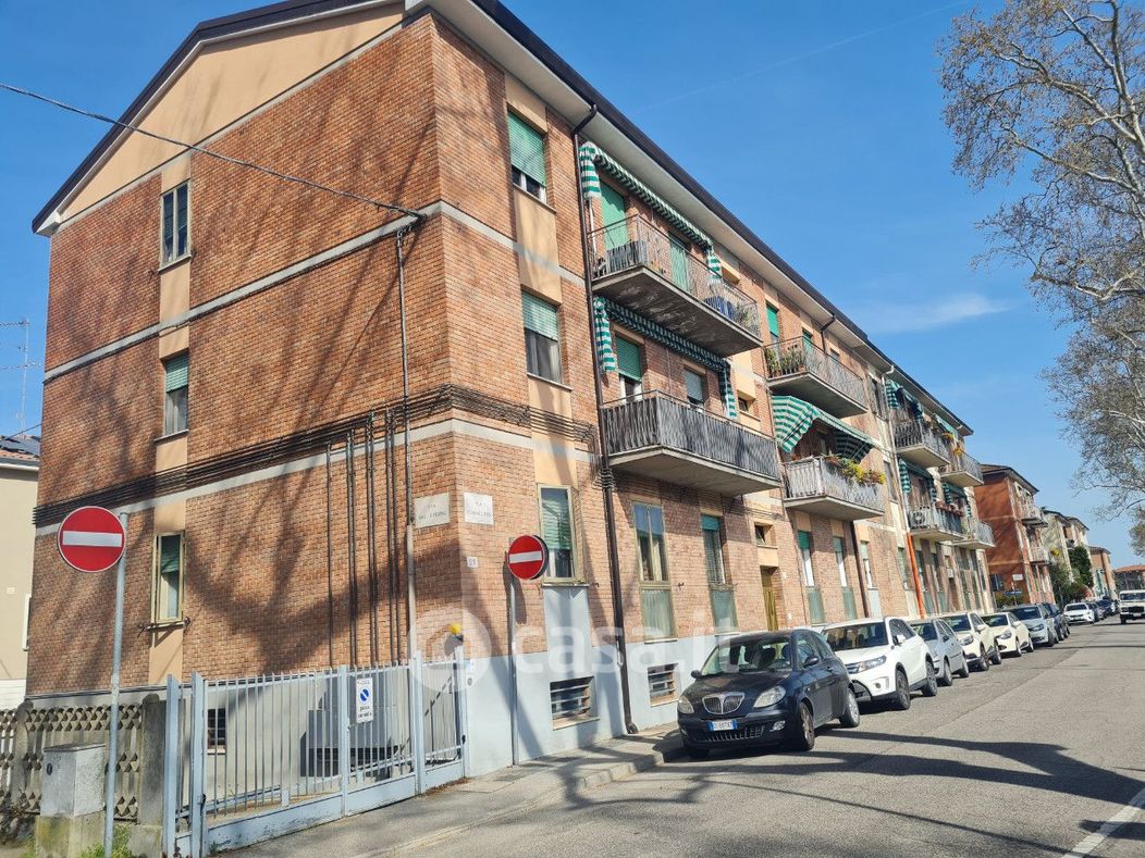 Appartamento in Vendita in Via Comacchio a Ferrara