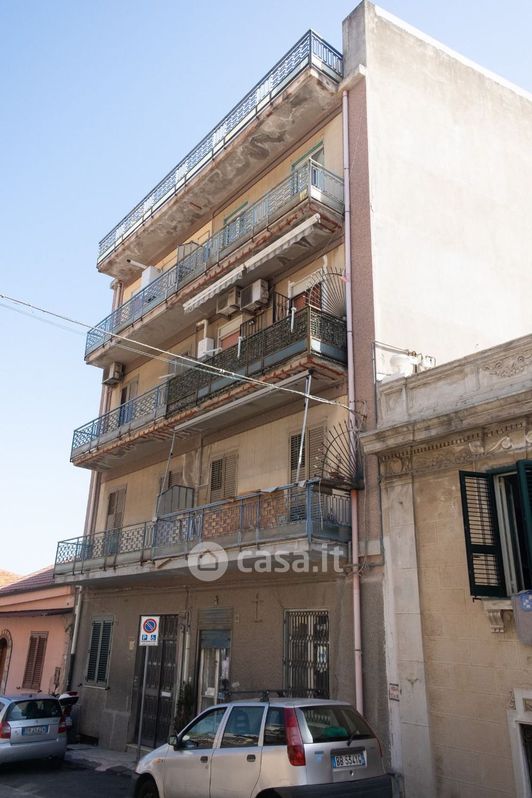Appartamento in Vendita in Via Brenta a Messina