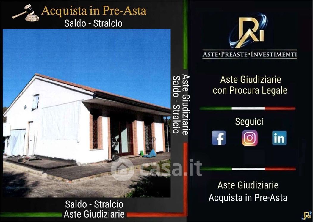 Villa in Vendita in Strada Nascosa 2446 -2506 a Latina