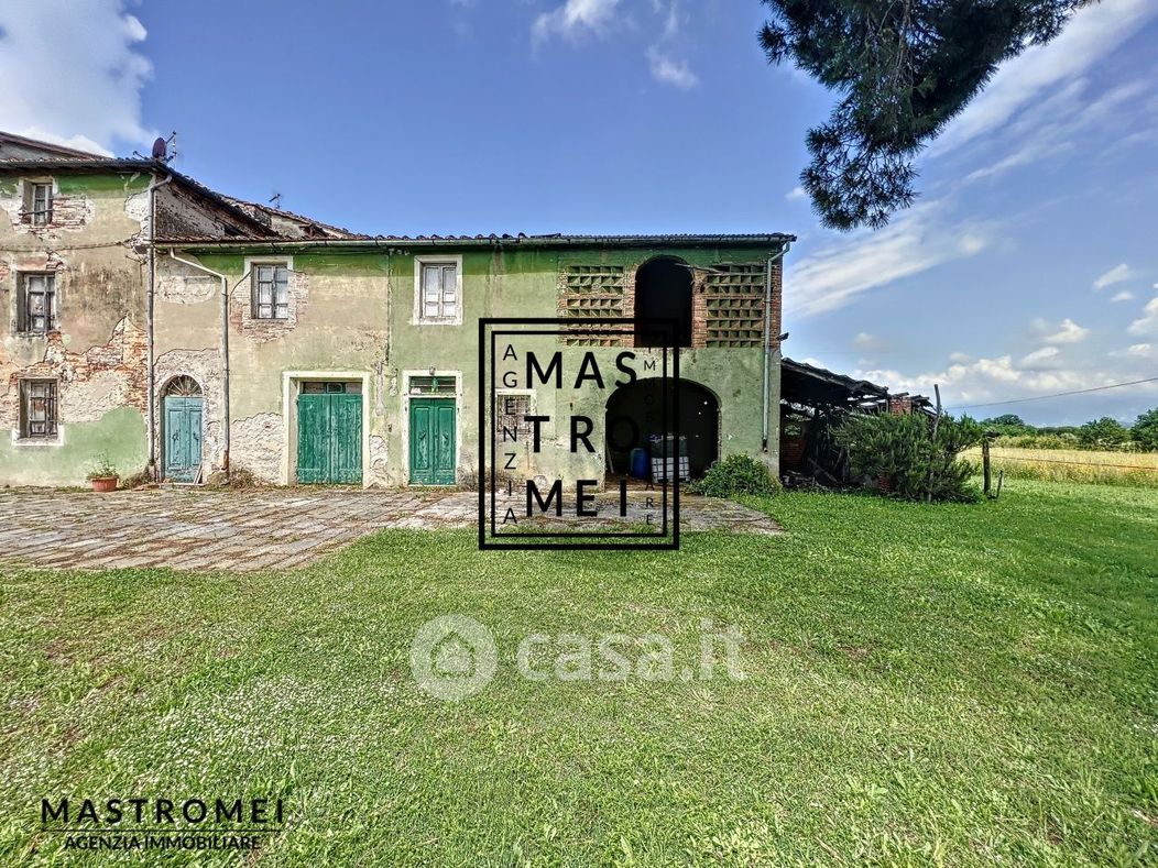 Rustico/Casale in Vendita in Via Tullio Cristiani 10 a Castelfranco di Sotto