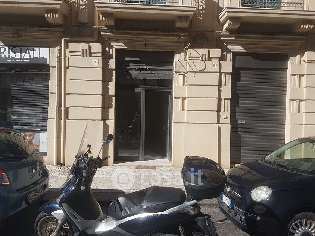Negozio/Locale commerciale in Affitto in Via Centonze 190 a Messina