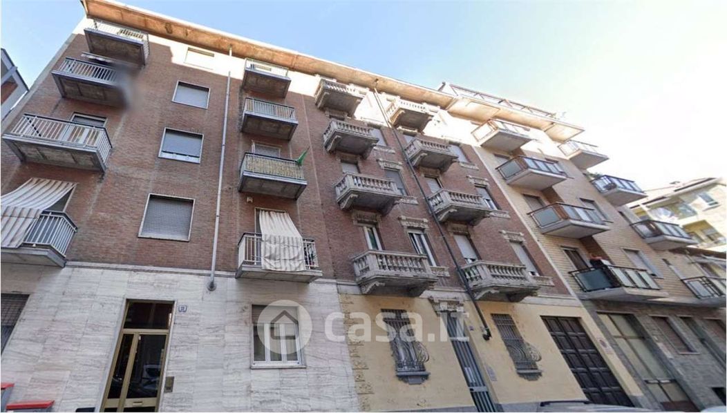 Appartamento in Vendita in Via Francesco Baracca 21 a Torino