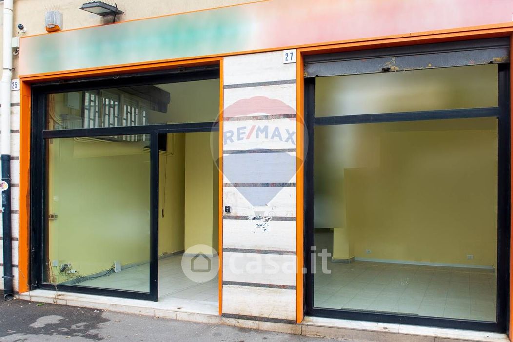 Negozio/Locale commerciale in Affitto in Via Monreale 27 a Catania