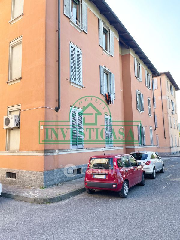 Appartamento in Vendita in Viale Sicilia 51 a Pavia