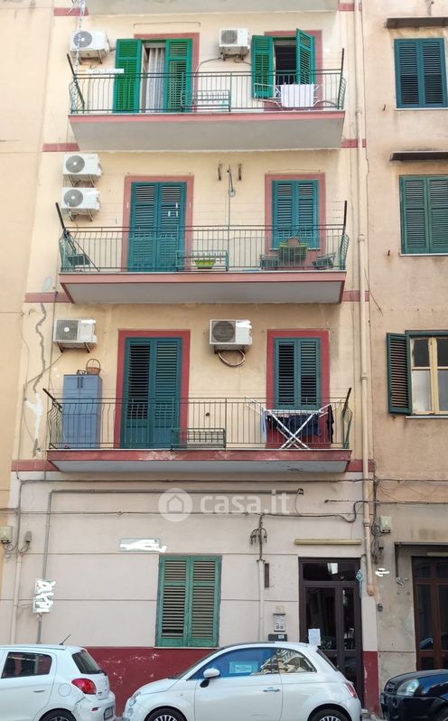 Appartamento in Vendita in Piazza Noce a Palermo