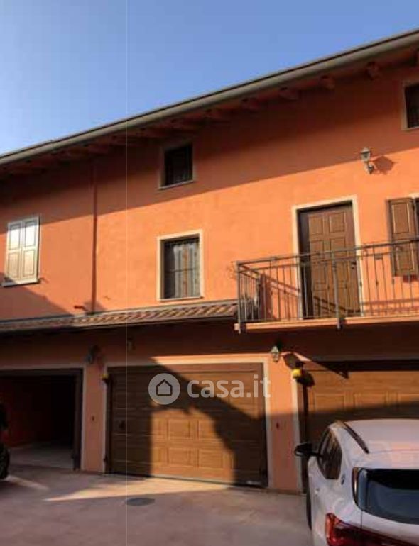 Casa indipendente in Vendita in Via Rialto 2 a Fara Gera d'Adda