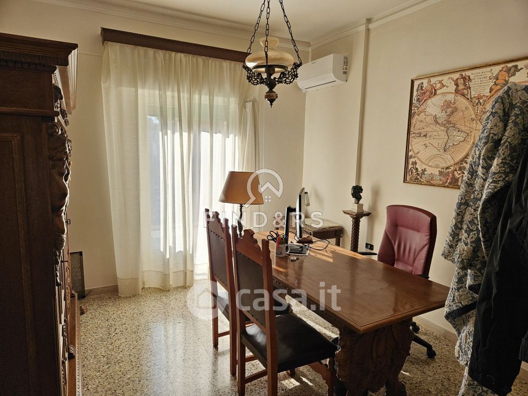 Appartamento in Vendita in Via San Giuseppe a Reggio Calabria