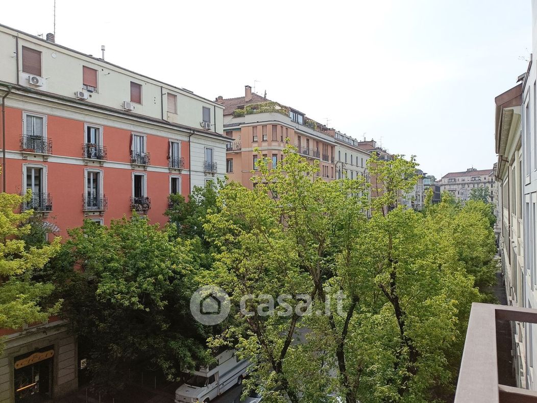 Appartamento in Affitto in Via Francesco Londonio 15 a Milano