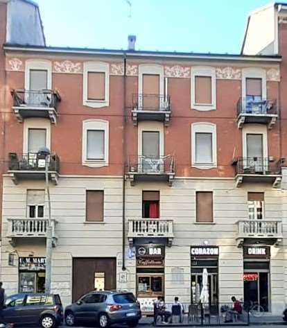 Appartamento in Vendita in Corso Giulio Cesare 125 a Torino