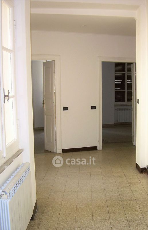 Appartamento in Vendita in Via torino a La Spezia