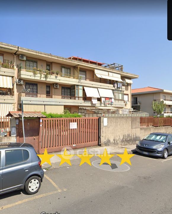 Appartamento in Vendita in Via Generale Ameglio a Catania