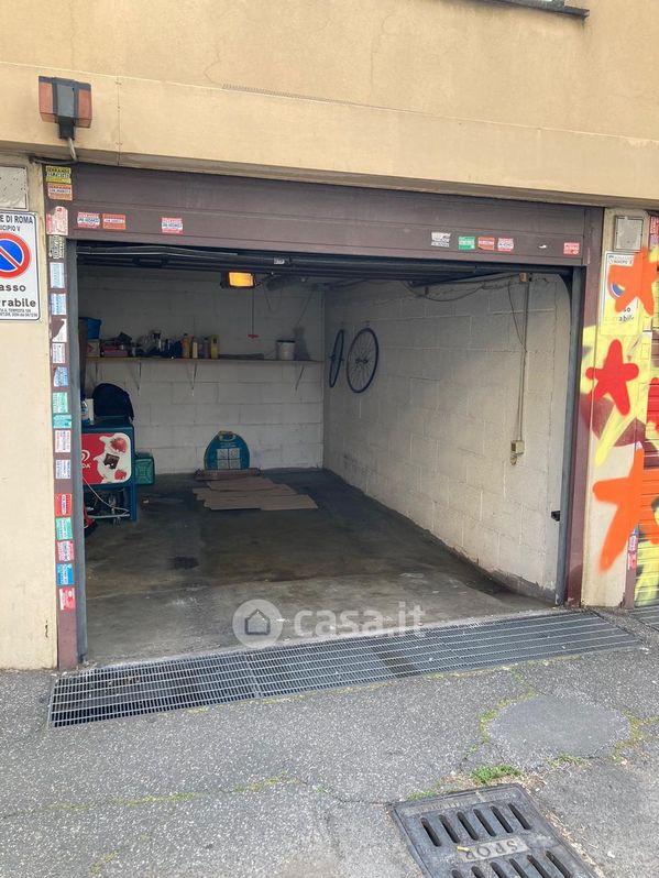 Garage/Posto auto in Vendita in Via Antonio Tempesta a Roma