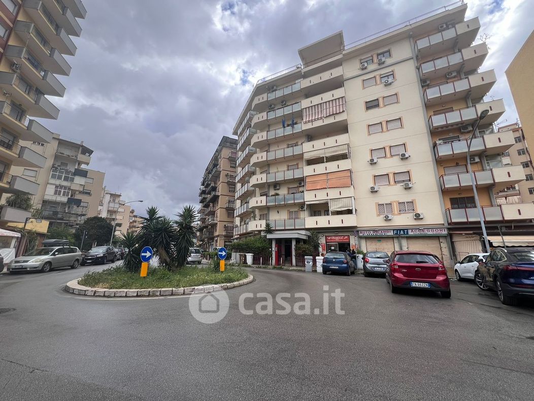 Appartamento in Affitto in Via Mariano Accardo 32 a Palermo