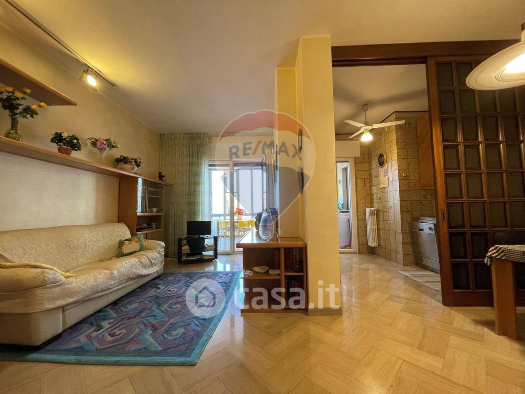 Appartamento in Vendita in Via Michele Mitolo 23 a Bari