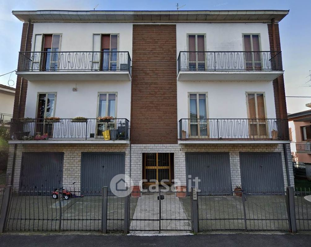 Appartamento in Vendita in Via Francesco Pacchiotti 27 a Piacenza
