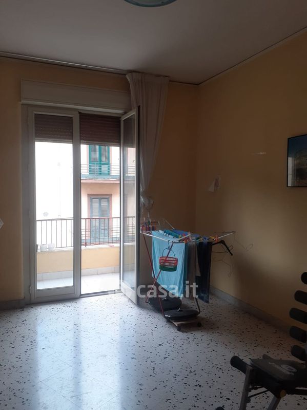 Appartamento in Vendita in Via Francesco Guardione a Palermo