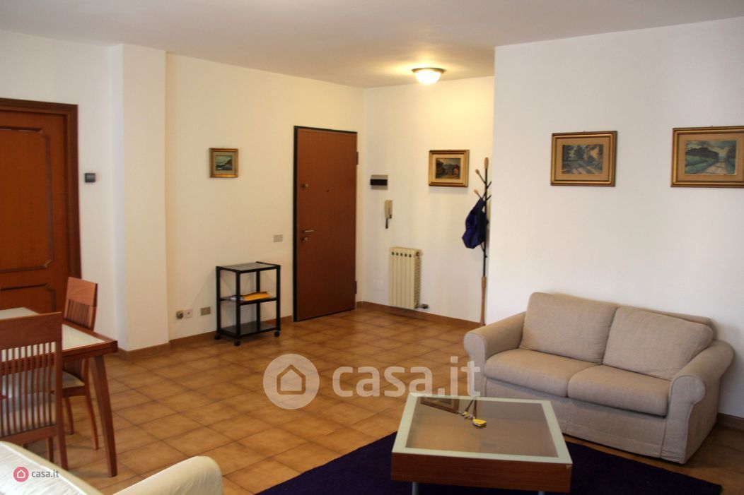 Appartamento in Vendita in Via DELLA LOBBIA a La Spezia