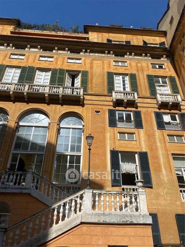 Appartamento in Affitto in Via Roma 8 A a Genova