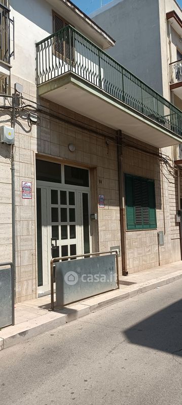 Casa indipendente in Vendita in Via Siciliano a Noicattaro