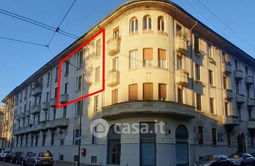 Appartamento in Vendita in Via Lipari 8 a Milano