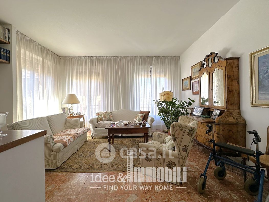 Appartamento in Vendita in Via Masaccio 40 a Firenze