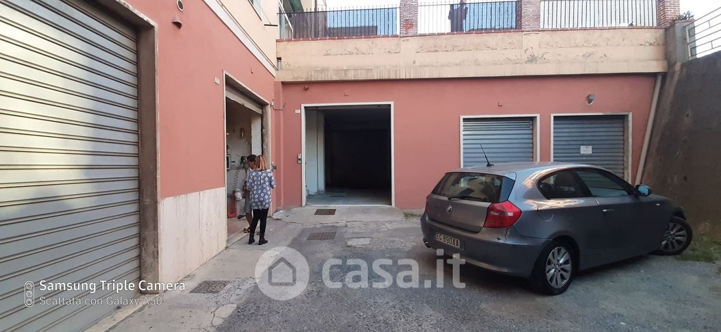 Garage/Posto auto in Vendita in Via G. Murtola 66 R a Genova