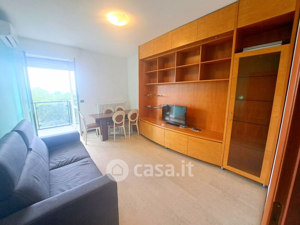 Appartamento in Vendita in Via Oreste Salomone a Milano
