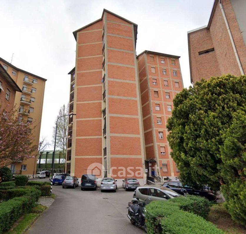 Appartamento in Vendita in Via Val Lagarina 69 a Milano