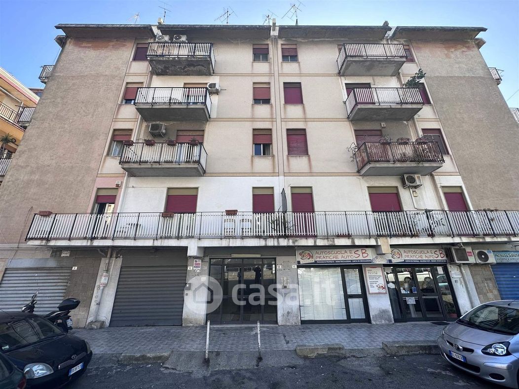 Appartamento in Vendita in Via Adolfo Celi 95 a Messina